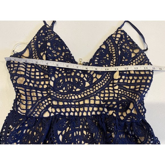 Akira Women Label Lace Up Mini Dress Navy V Neck Backless Adjustable Straps Sz S - Picture 6 of 10